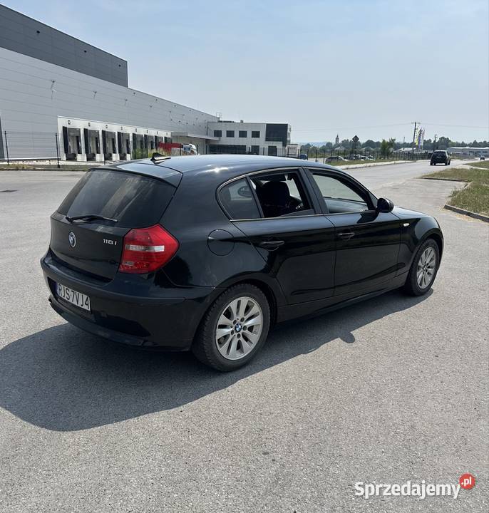 BMW seria 1 16 benzyna 2009r 115KM Pilzno