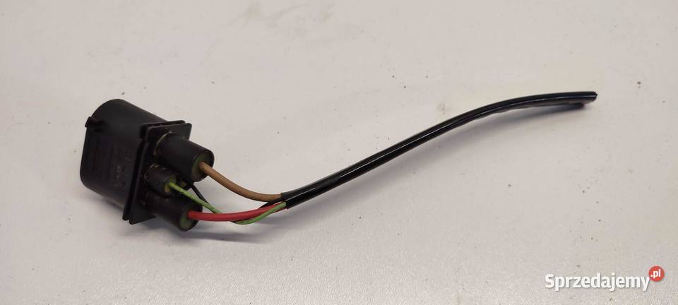 VW TIGUAN II WTYCZKA WENTYLATORA 1J0906444