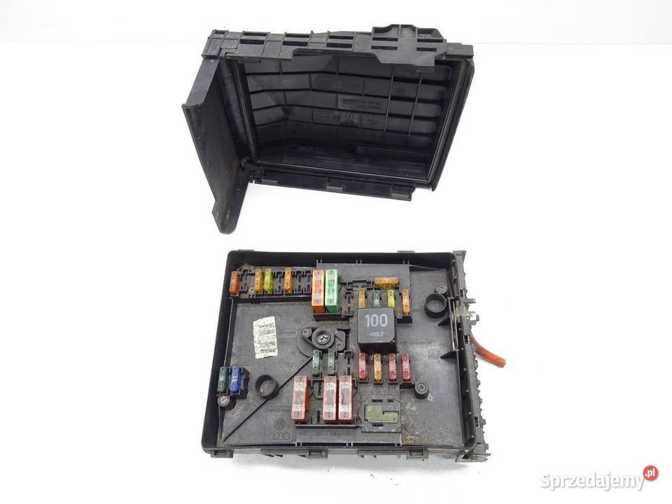 SKRZYNKA BEZPIECZNIKÓW 1K0937125D A3 8P LEON II osobowe małopolskie