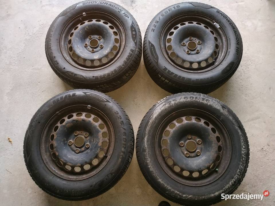 4 Opony zimowe 22560R16 MS z felgami 5x112 R16