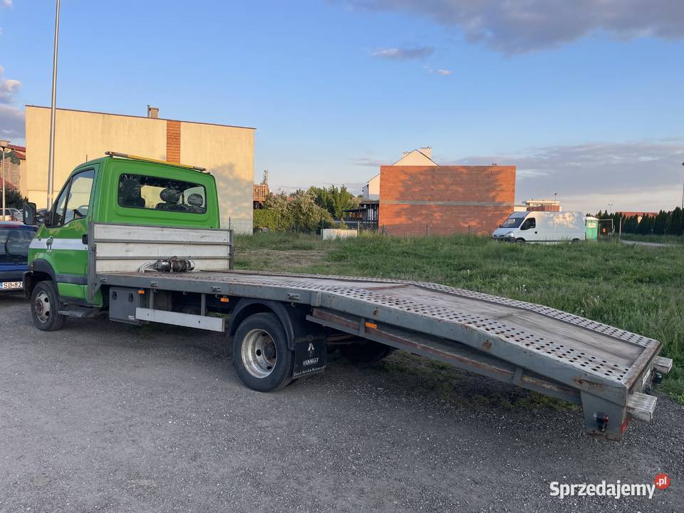 Autolaweta transport maszyn wynajem minikoparki Działoszyn