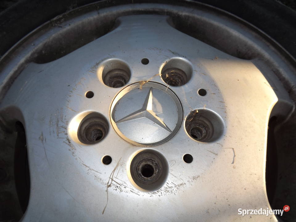 Alufelgi do Mercedesa 15 komplet 4