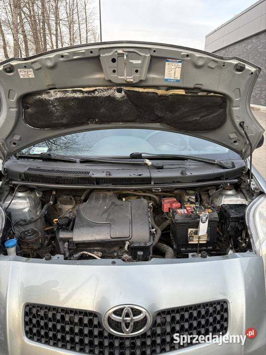 Sprzedam Toyota Yaris Kombi Sosnowiec