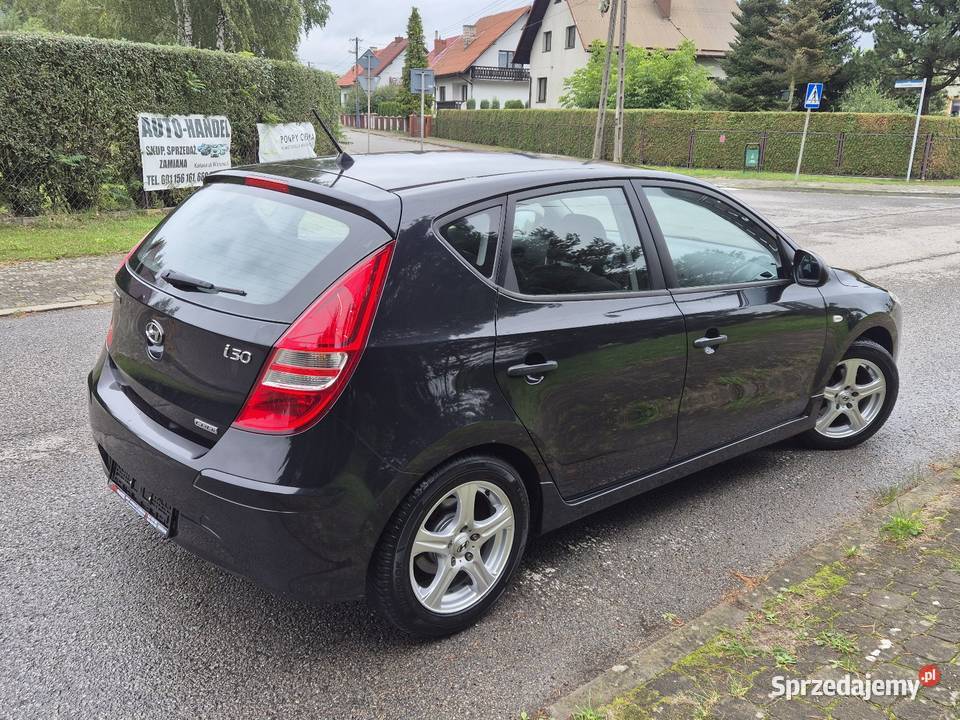 HYUDAI I30 LIFT 16 CRDi OPŁACONY Z NIEMIEC KLIMA ABS i30