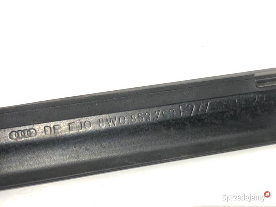 LISTWA ZGARNIAJĄCA TYŁ LEWA CHROM AUDI A4 B9