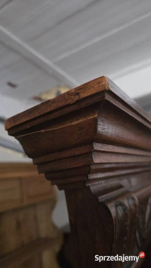 Antyczny pomocnikkredens eklektyczny do lekkiej Giżycko
