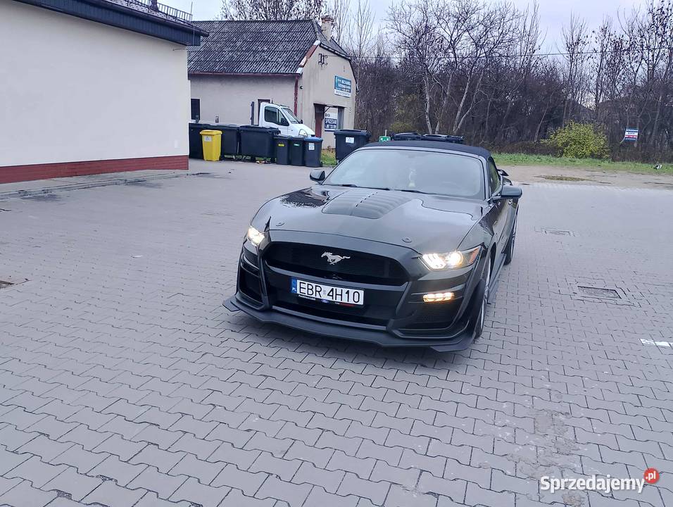 Ford mustang cabrio 37 305KM