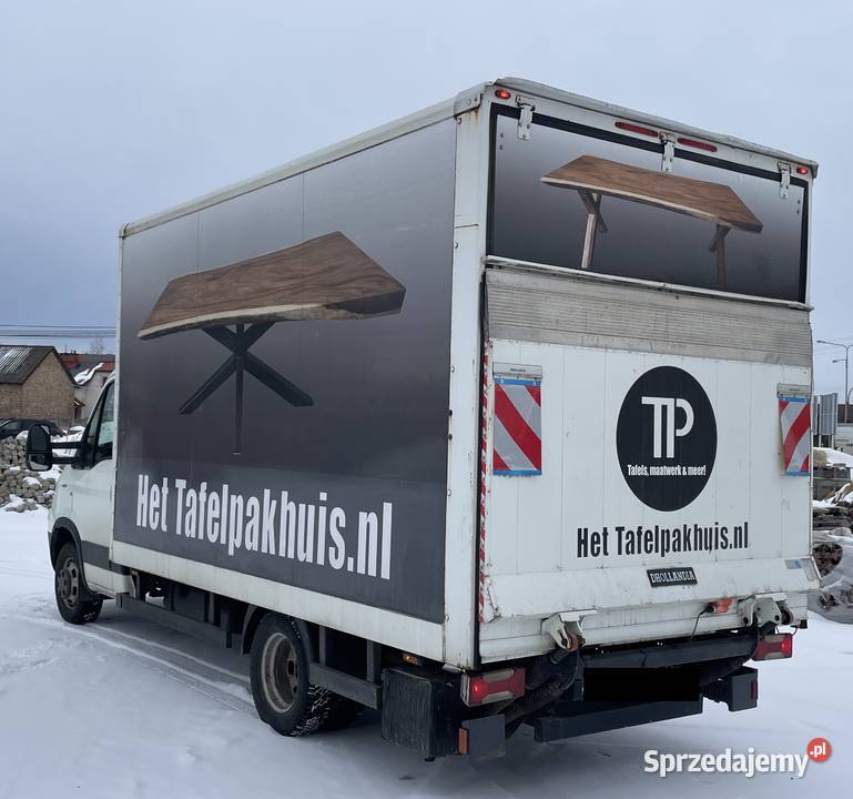 IVECO Daily 30 Kontener Winda Dhollandia 750 sprzedam