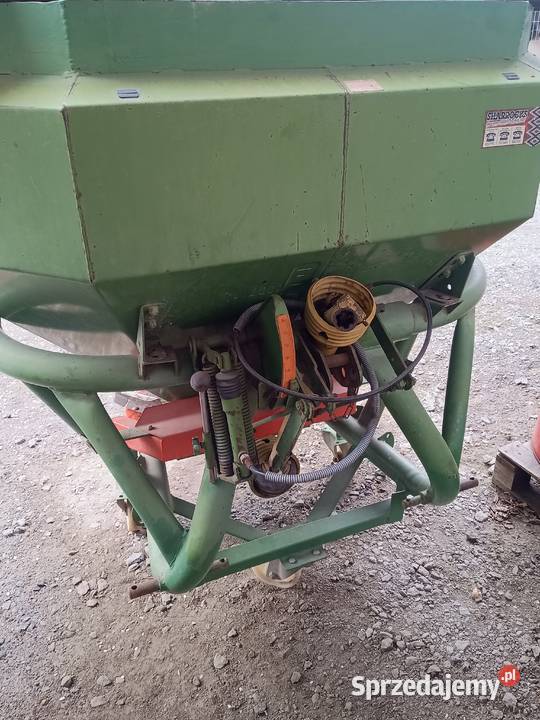 Rozsiewacz nawozu Amazone F1204R Oleszna