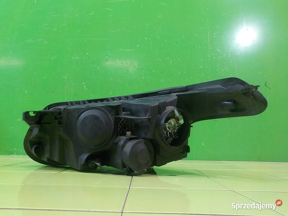 CITROEN C3 PICASSO 16 HDI 09r 5D lampa prawa Suków