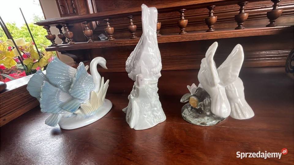 Figurka 2 ptaszków Porcelana Bez sygnatury 55 pomorskie