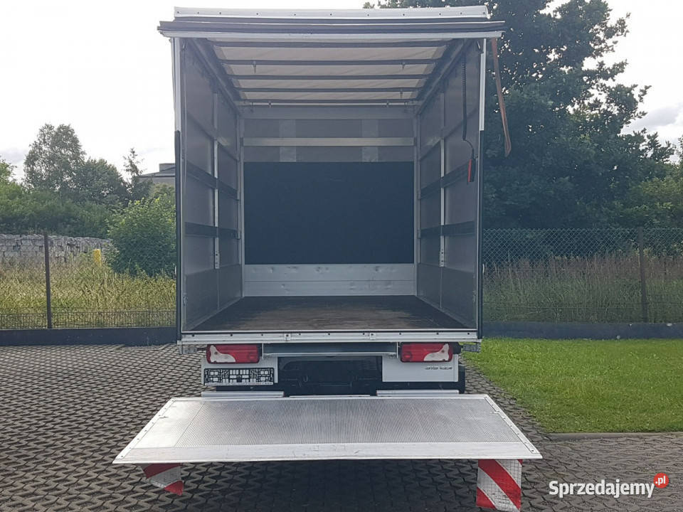 Mercedes Sprinter WINDA FIRANKA 424x216x228 150KM Poręba