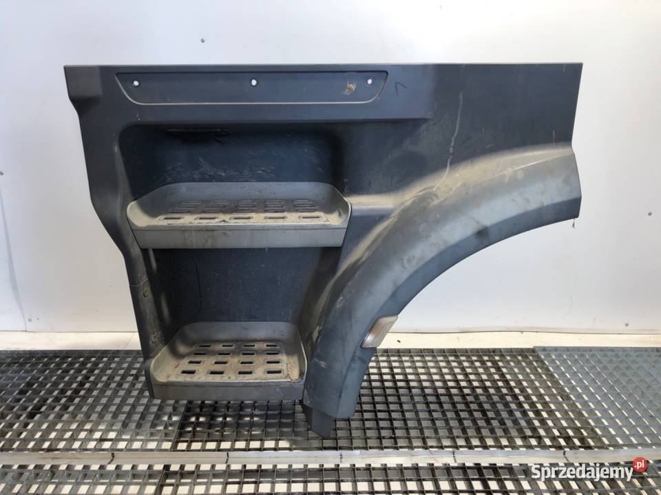 STOPIEŃ KABINY LEWY DAF XF 1835023 129 462 sprzedam