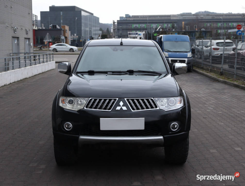 Mitsubishi L200 25 DID automatyczna sprzedam