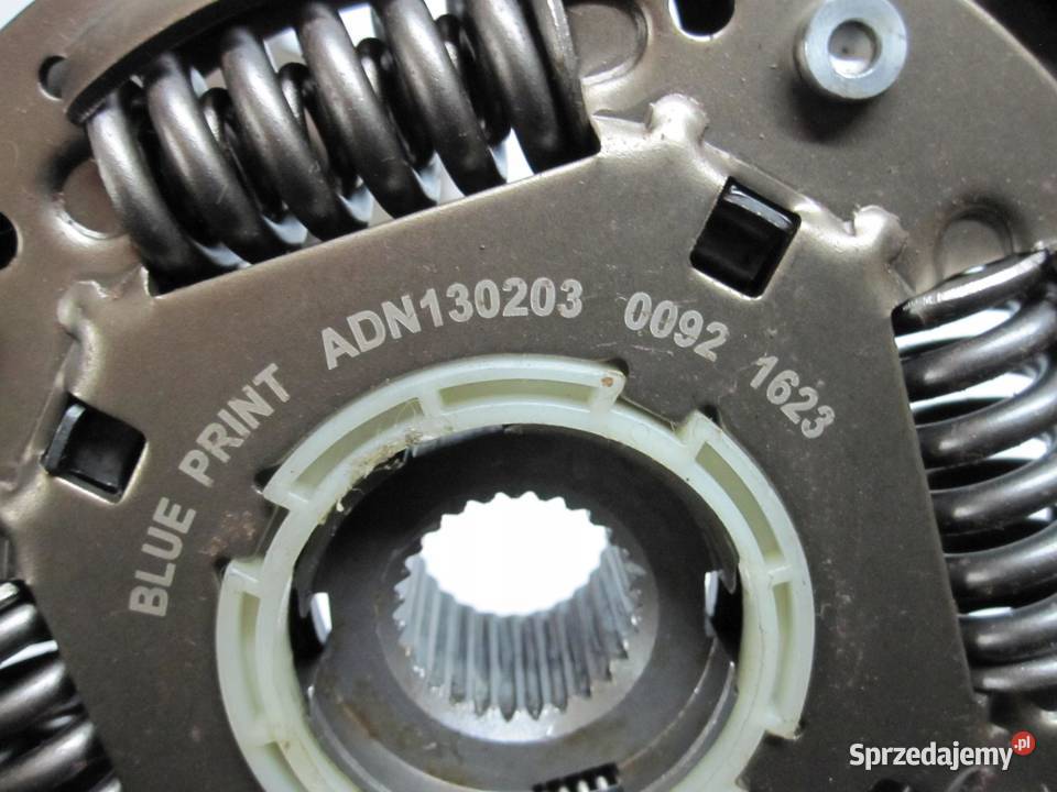 NISSAN QASHQAI 16 B 10R 115 130203 00921623 osobowe