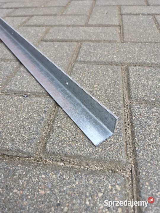 Kątownik zimno gięty ocynkowany dł 179 Dostępne