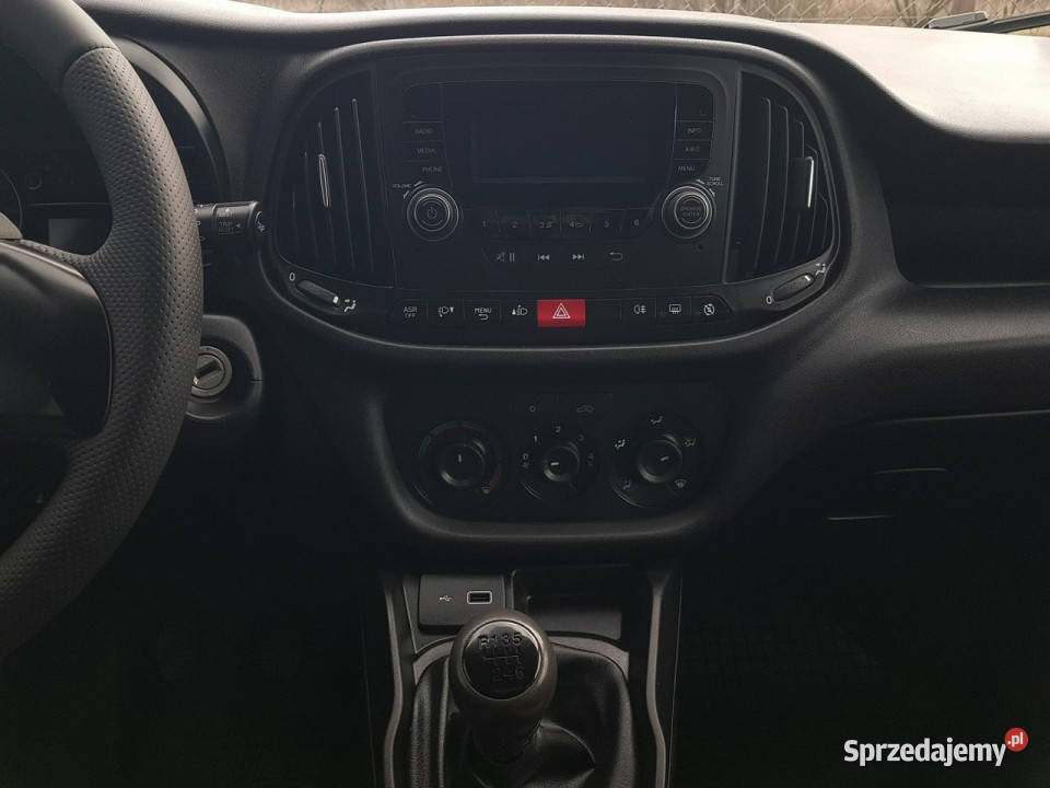 Fiat Doblo MAXI 5 OSÓB DŁUGI KLIMA 6BIEGÓW serwisowany w ASO