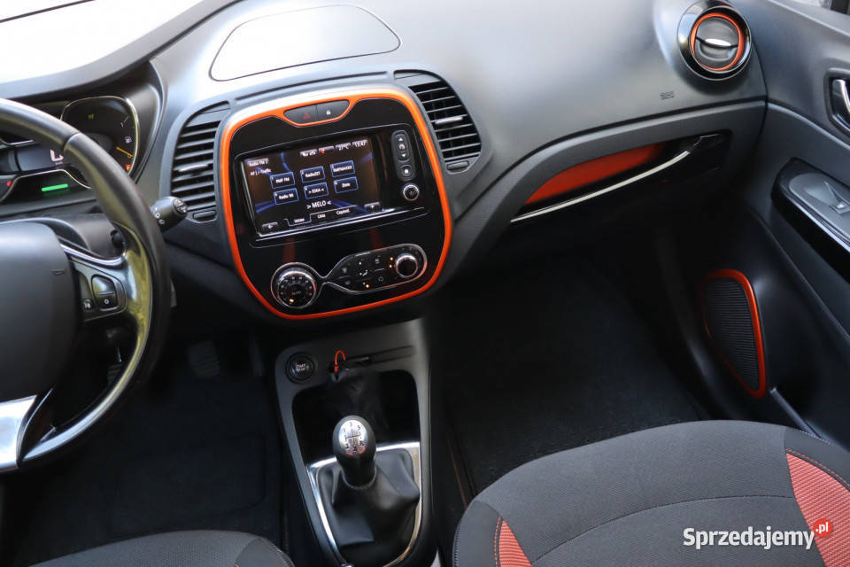 Renault Captur 09 TCe Rok produkcji 2013 Zabrze