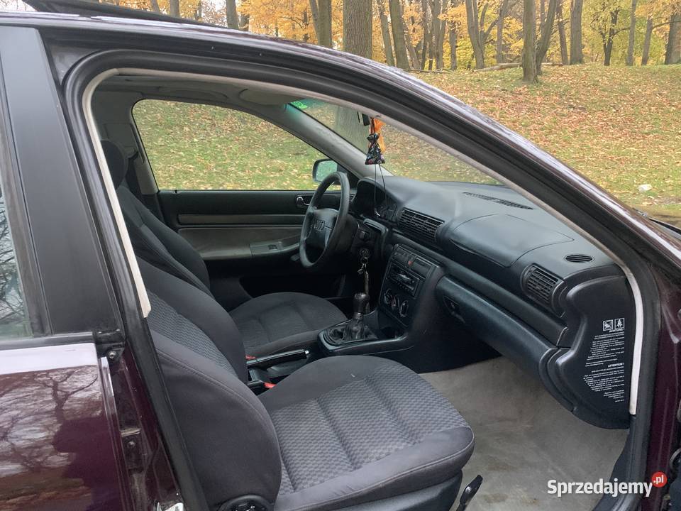 AUDI A4 B5 18 benz Ocynk Bartoszyce