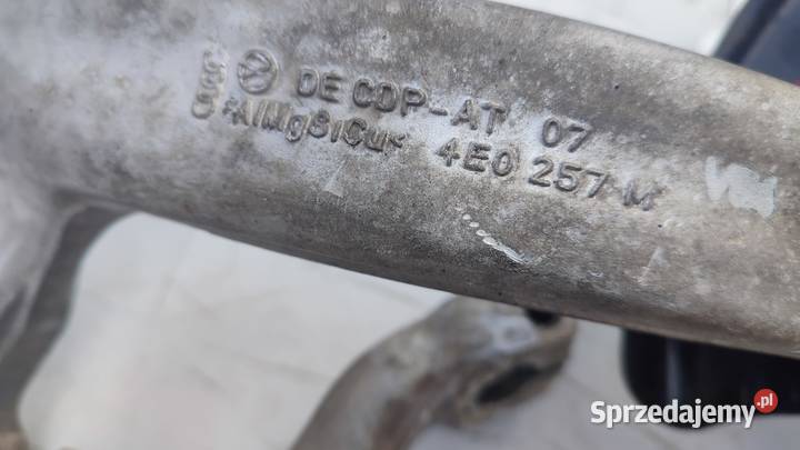 AUDI A8 D3 42 TDI 0510 ZWROTNICA PIASTA LEWY Włoszczowa