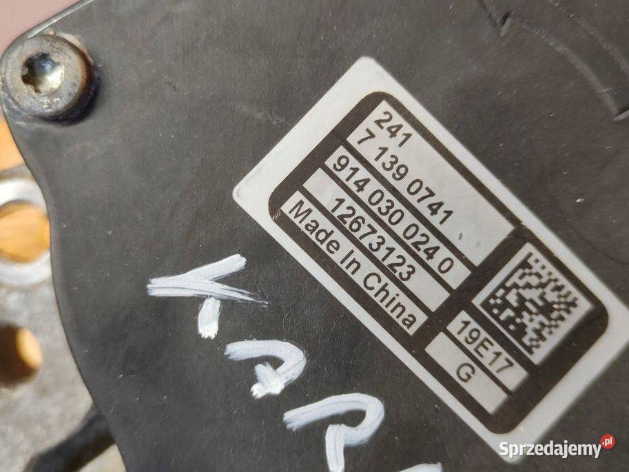Pompa Vacum Opel Karl 10 9140300240 Pleszew sprzedam