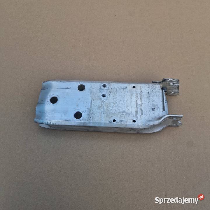 BMW 3 F30 F31 F20 F22 STREFA ZGNIOTU ODBÓJ PASA Bieleń sprzedam