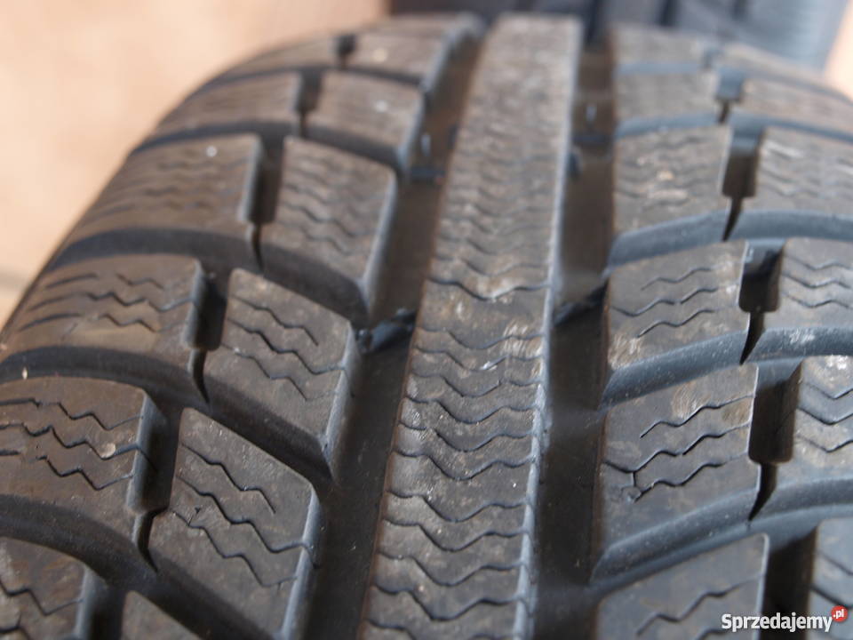 Mercedes koła 15 opony zimowe 2sztuki Rozmiar 15" Koła i felgi