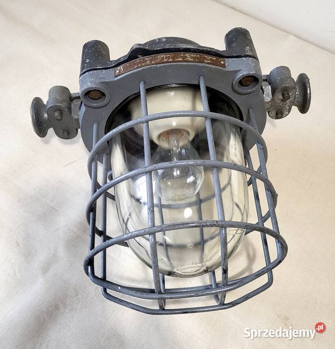 Lampa w oprawie przeciwwybuchowej Polam Gdańsk