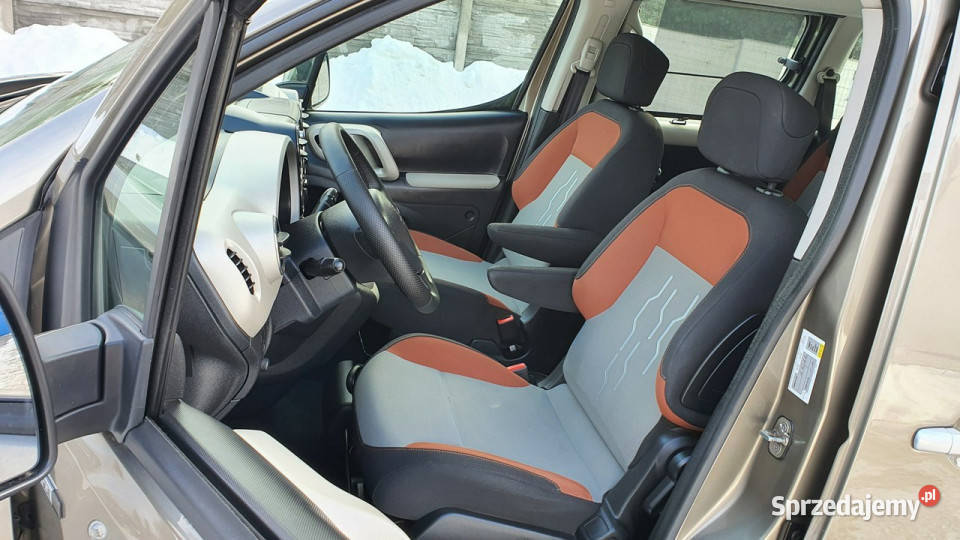 Peugeot Partner 16 HDI 92 Tepee STYLE Parktronic