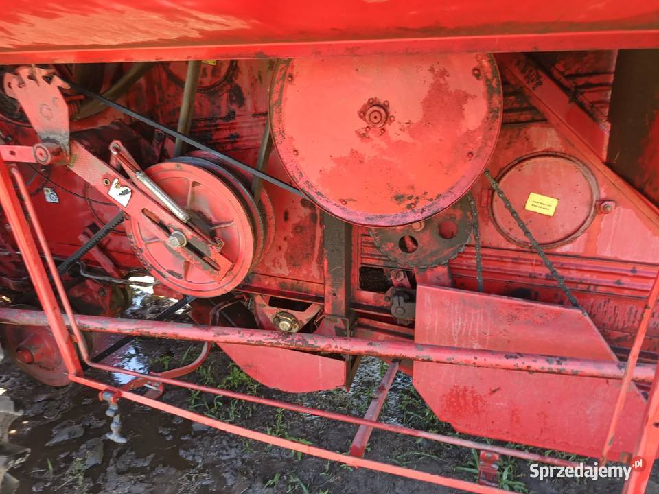 Massey Ferguson MF 206 kombajn zbożowy heder 25m nieuszkodzony Nowodwór sprzedam
