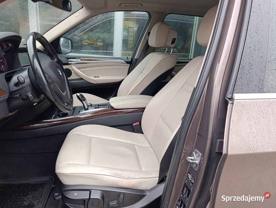 Salon PolskaBezwypadkowy xDrive40d 306 nieuszkodzony Warszawa