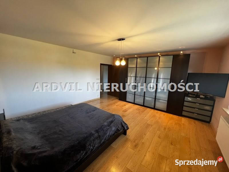 Ogłoszenie dom 255m2 Sowlany 974m2