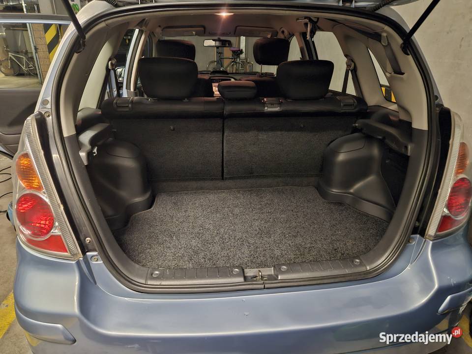 Suzuki liana błękitna benzyna 2004 r Warszawa sprzedam