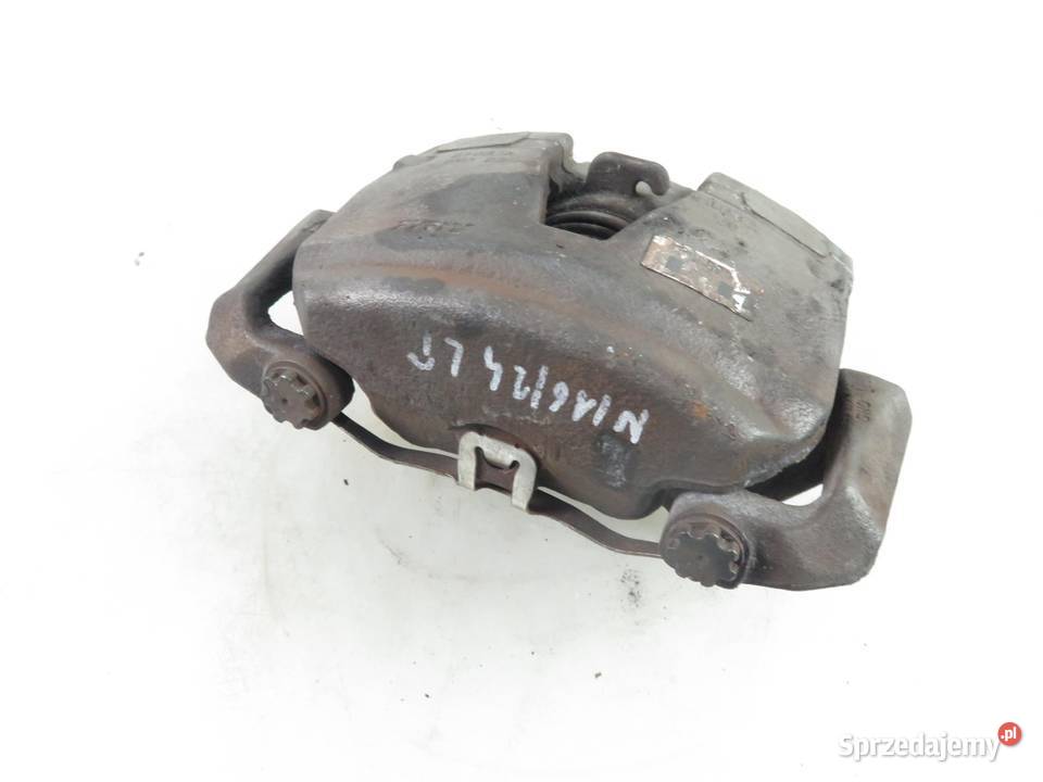 ZACISK LEWY PRZÓD AUDI Q5 20 TDI