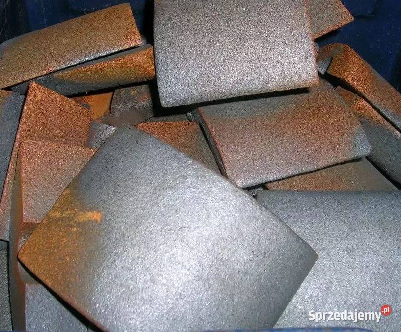 Mocowanie odbojnika na dwie śruby przyczepa Brzozówka