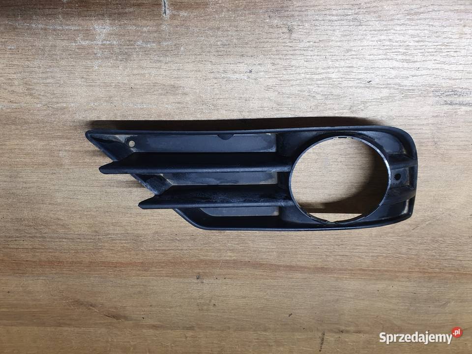 MERCEDES W251 KRATKA ZDERZAKA LEWA PRZÓD Międzychód