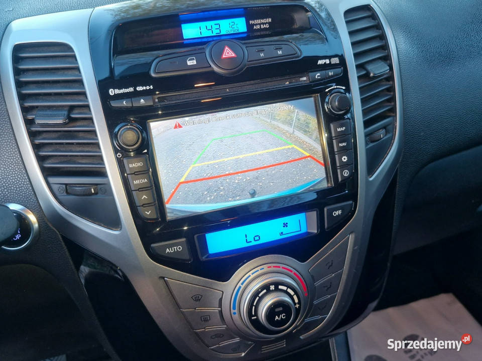 Hyundai ix20 14 Uefa Edition kamera nawigacja Rymanów sprzedam