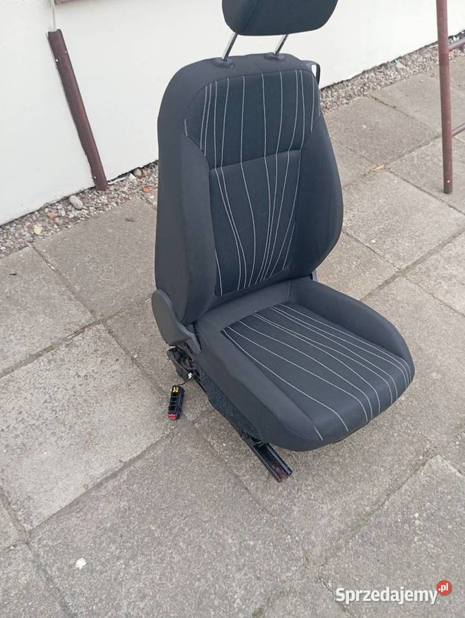 OPEL CORSA D 3DRZWI FOTEL KIEROWCY Kobylnica
