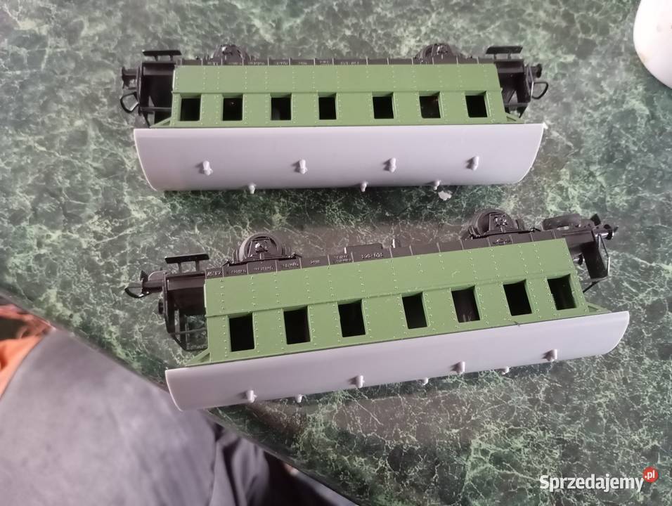 Sprzedam dwa wagony osobowe Piko ho Piła