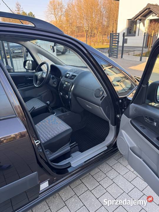 SUZUKI SX4 16 VVT 4x4 2014 Premium SALON 149000km śląskie Katowice sprzedam