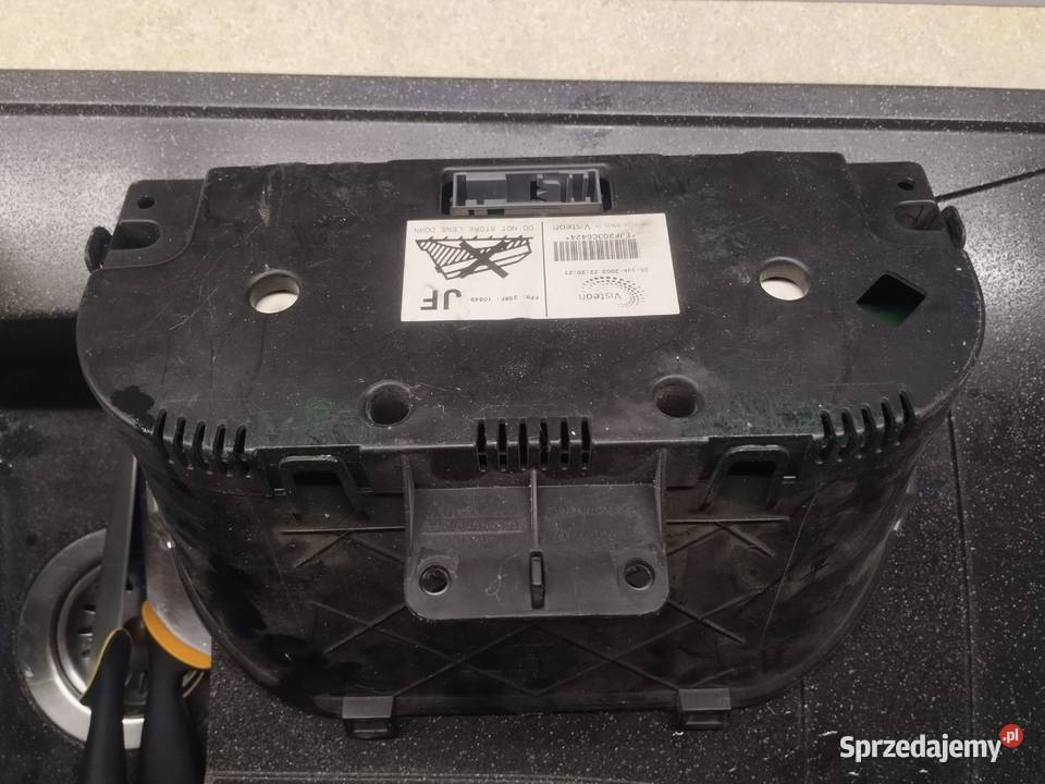 Licznik Ford Fiesta 13 benzyna 2003 Tanio Katowice sprzedam