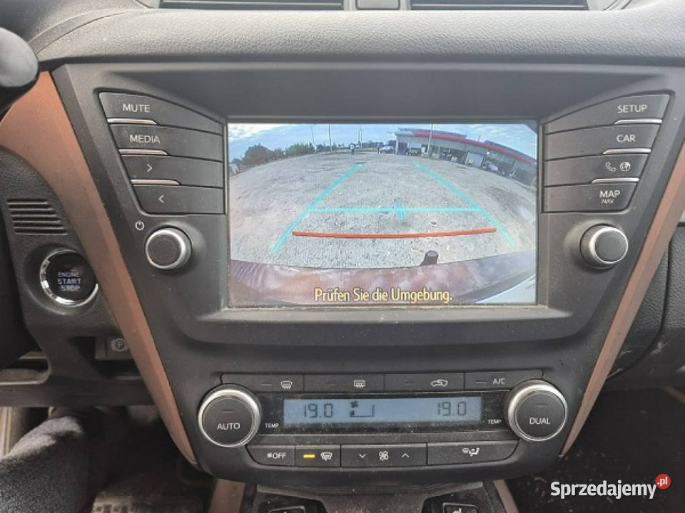Toyota Avensis Super wyposażenie Skóra Model