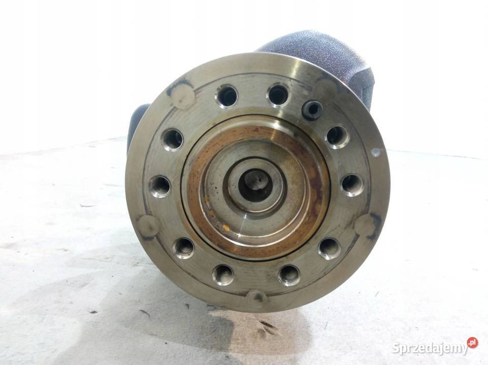 WAŁ KORBOWY 04902556R VOLVO RENAULT TRUCK DXI7 osobowe świętokrzyskie