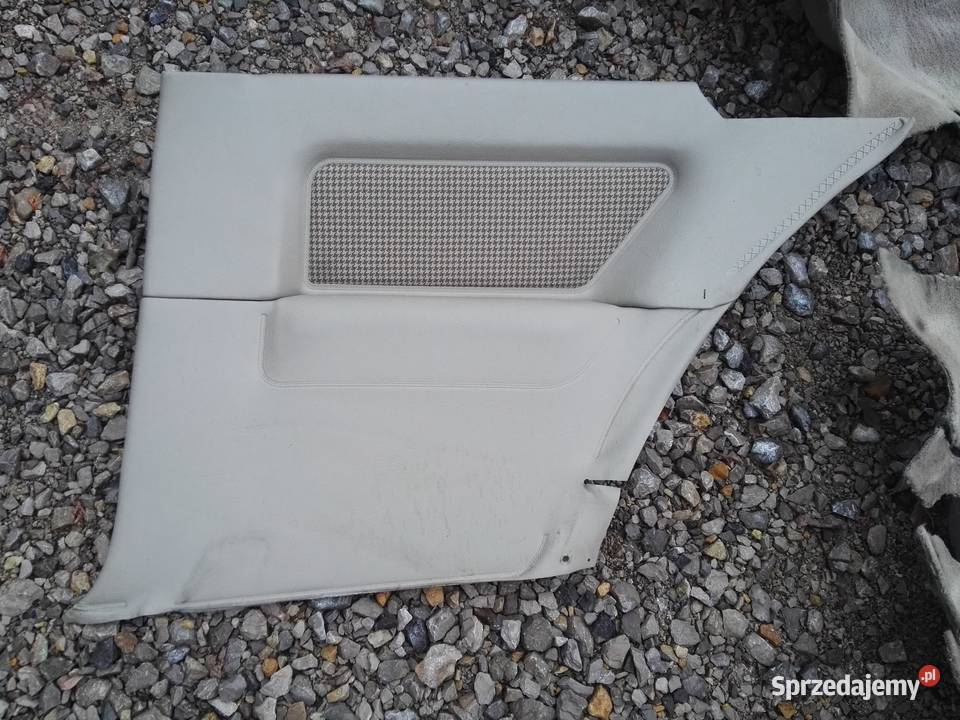 BMW e30 wnętrze środek fotele kanapa boczki małopolskie Kraków sprzedam