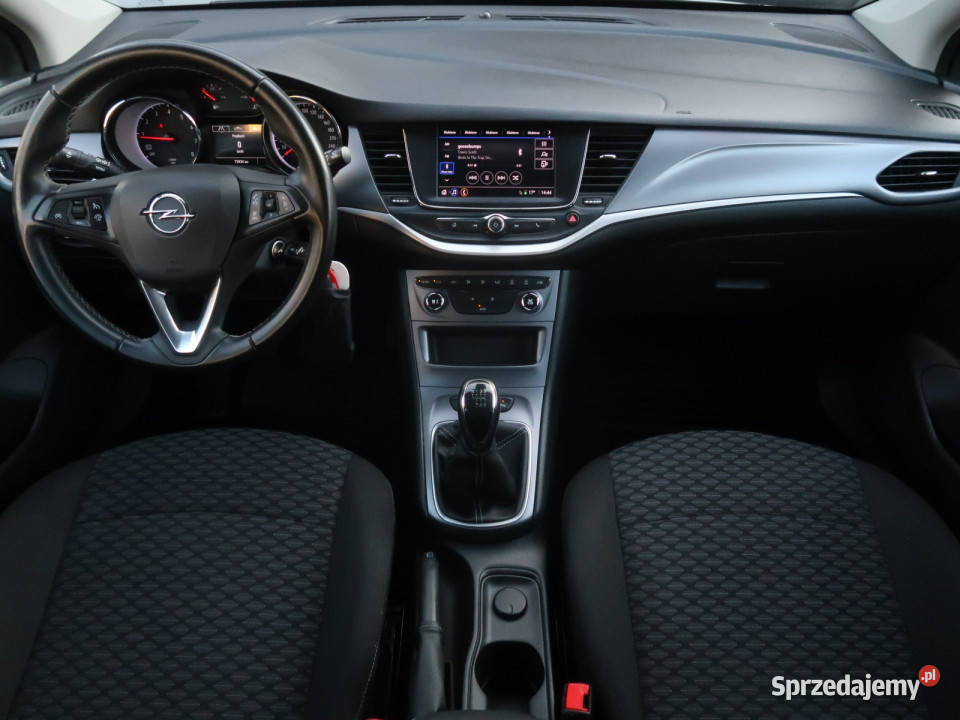 Opel Astra 12 Turbo tempomat Astra dolnośląskie Bielany Wrocławskie