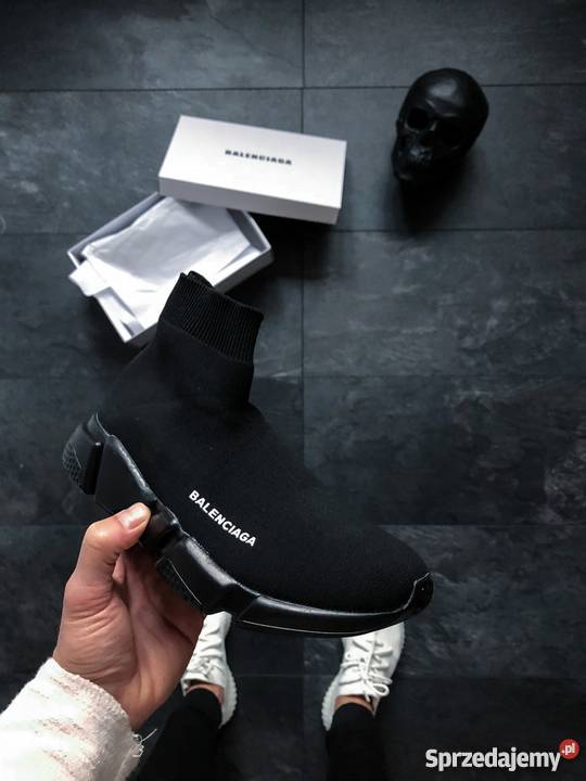 Balenciaga Speed Trainer Low Black W HypeAnalyzer