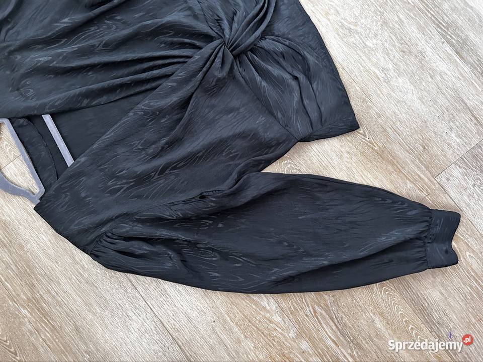 Elegancka czarna bluzka 38 40 Bluzki i koszule Wyszków sprzedam