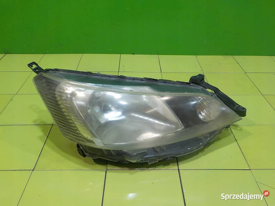 NISSAN NV200 15 DCI 10r VAN lampa prawa przod Lampy przednie Suków