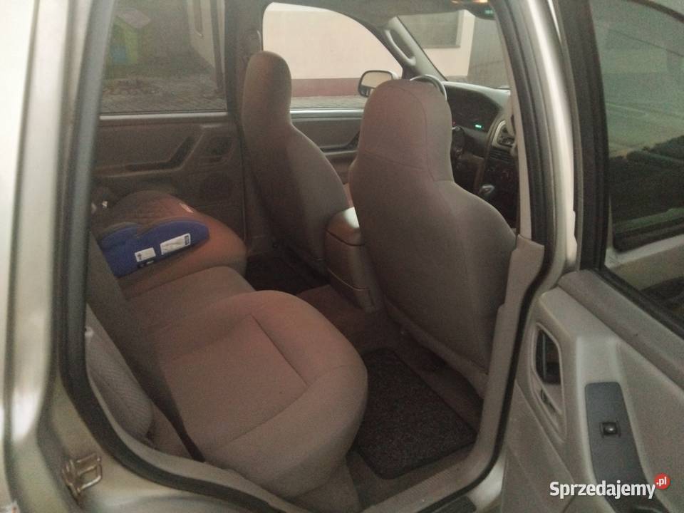 Jeep Grand Cherokee WJ 40 V6 RWD Klima LPG immobilizer łódzkie Szczerców