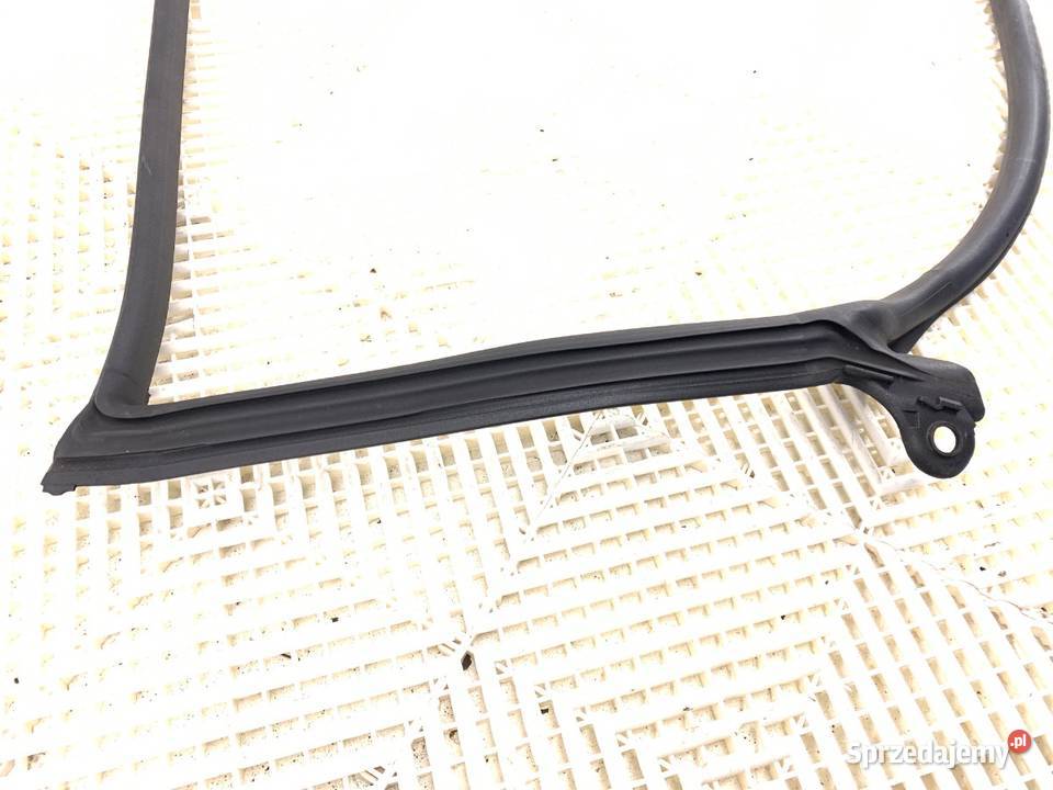 USZCZELKA DRZWI PRZÓD PRAWA AUDI A7 C8 osobowe